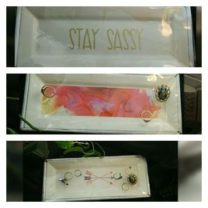 12 1/2" Ceramic jewelry holders